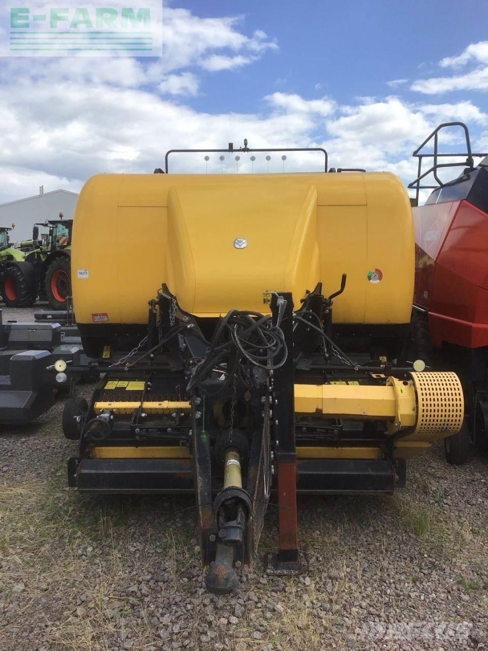 New Holland BB9080 Тюкові прес-підбирачі