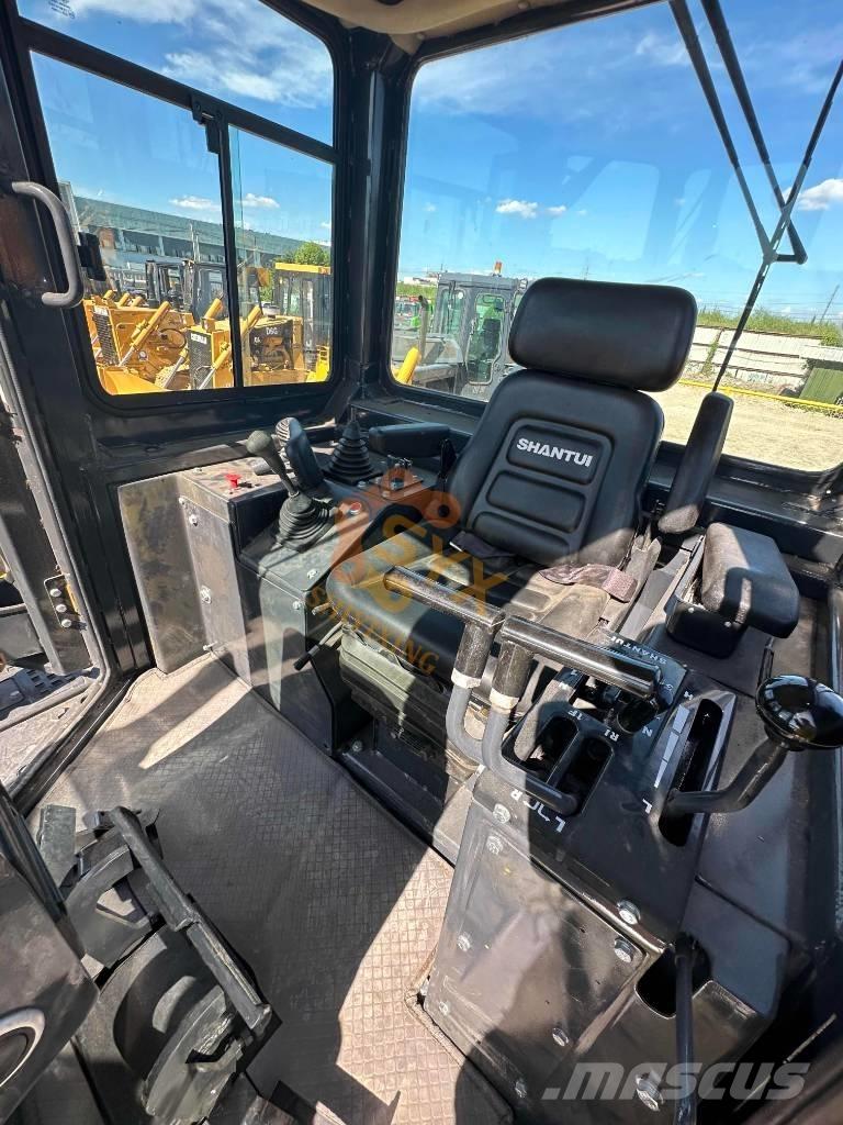 Shantui SD 22 F Гусеничні бульдозери
