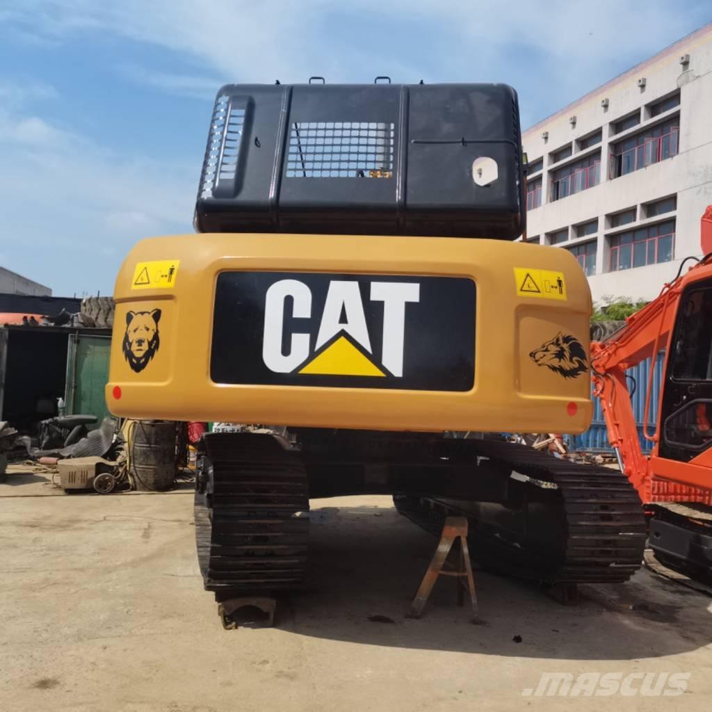 CAT 330 D Гусеничні екскаватори
