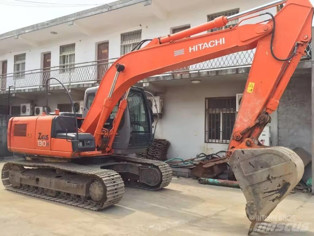 Hitachi ZX 130 Гусеничні екскаватори