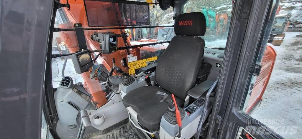 Hitachi ZX130LC-6 Гусеничні екскаватори