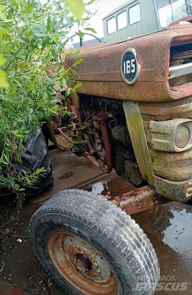Massey Ferguson 165 Трактори