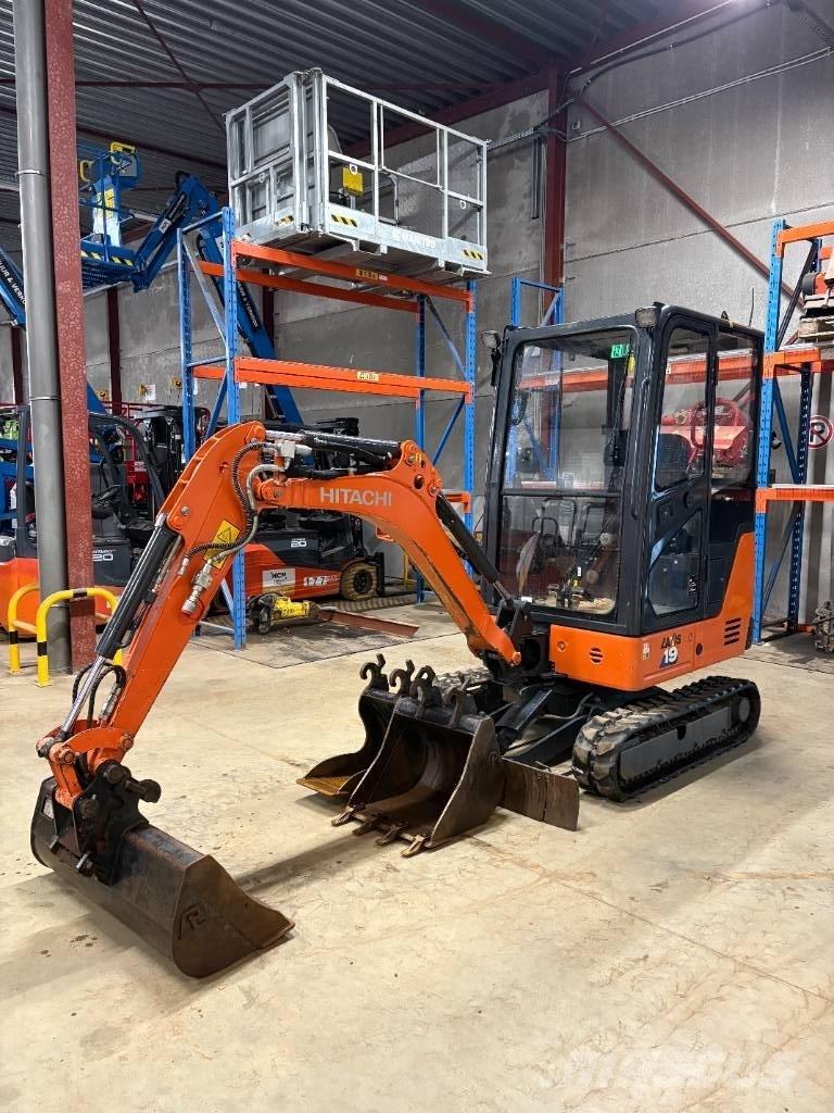 Hitachi ZX 19-6 Міні-екскаватори < 7т