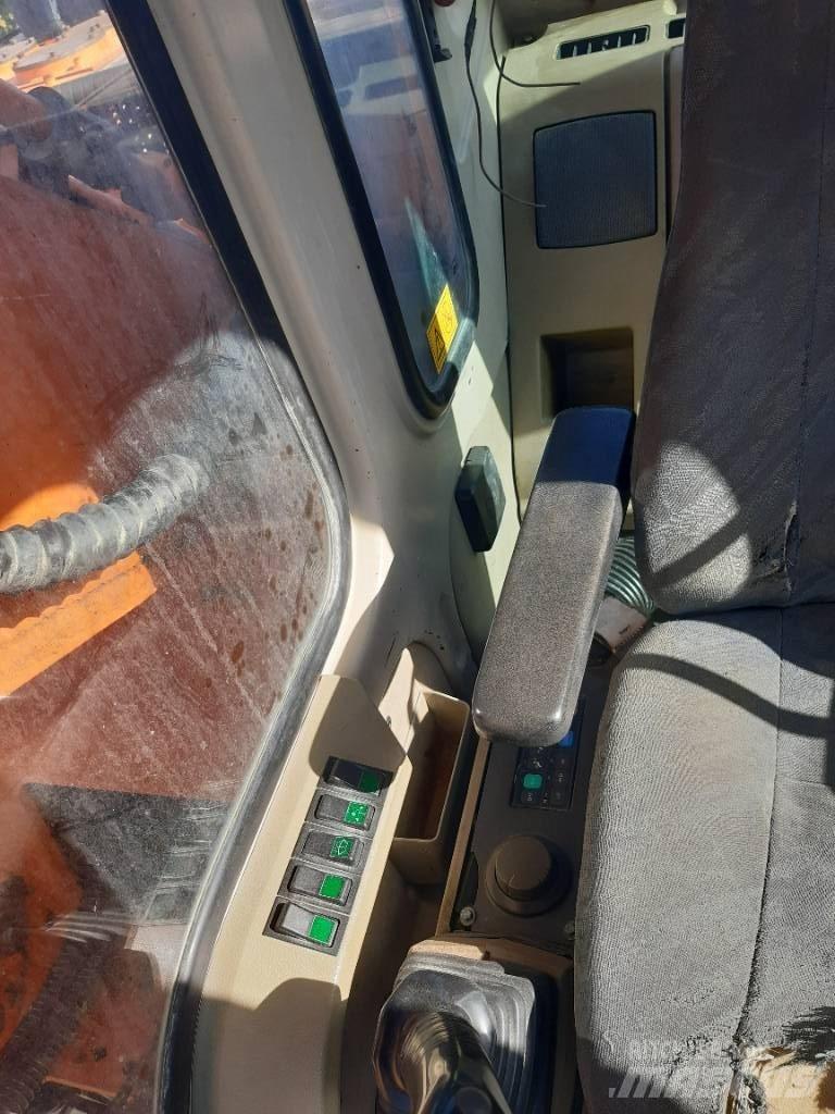 Daewoo DX340 LC V Гусеничні екскаватори