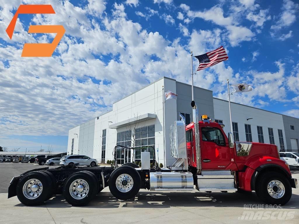 Kenworth W 990 Тягачі