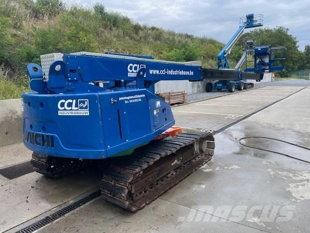 Aichi SR 12 B Телескопічні підйомники