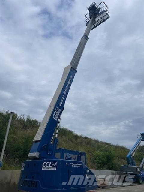 Aichi SR 12 B Телескопічні підйомники