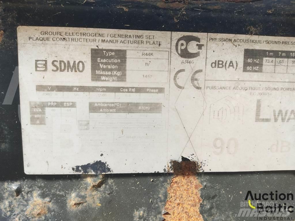Sdmo R44K Дизельні генератори