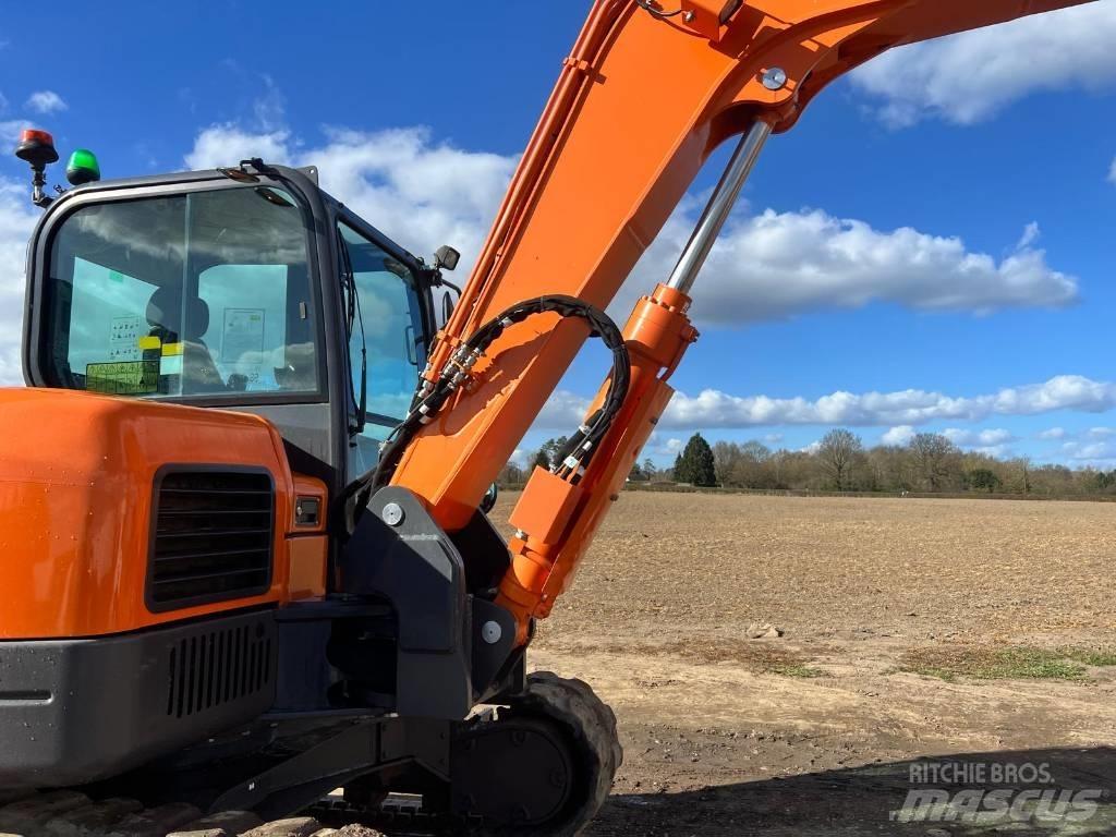 Doosan DX 85 R Середні екскаватори 7т. - 12т.