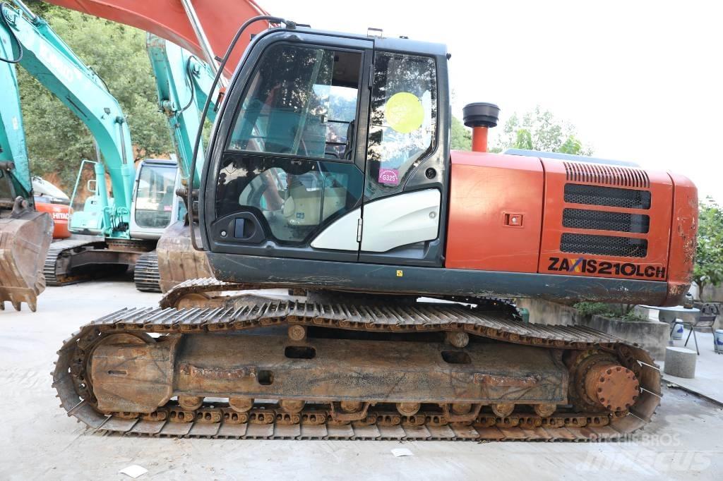 Hitachi ZX 210 LC-6 Гусеничні екскаватори