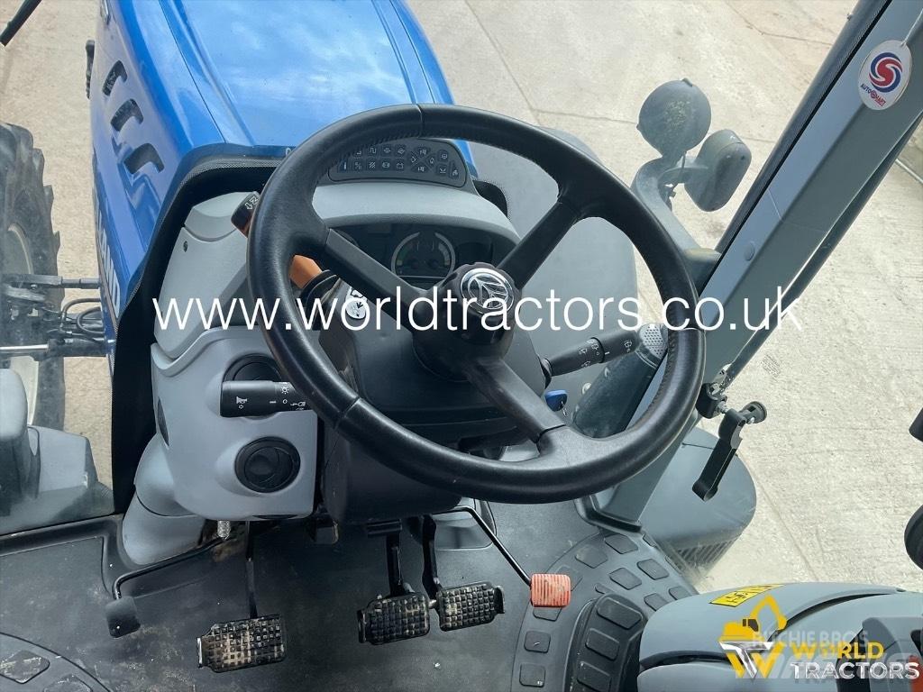 New Holland T 7.210 Трактори