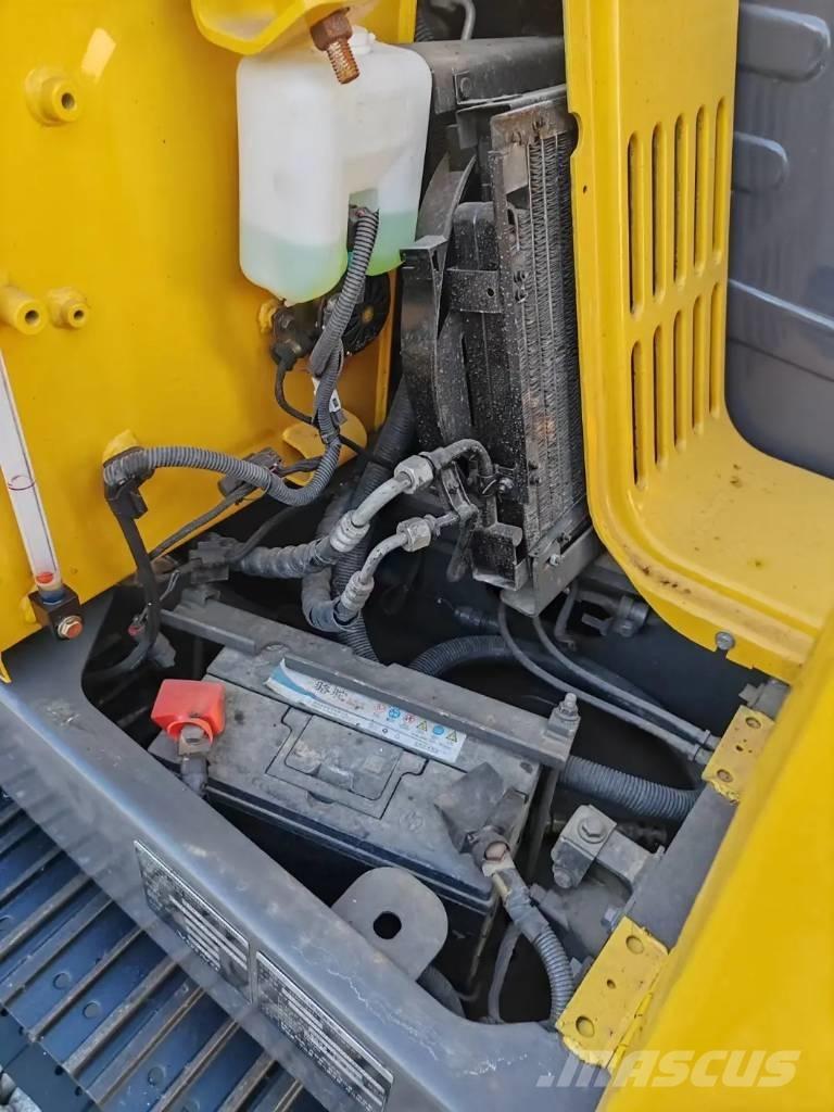 Volvo EC60 Гусеничні екскаватори