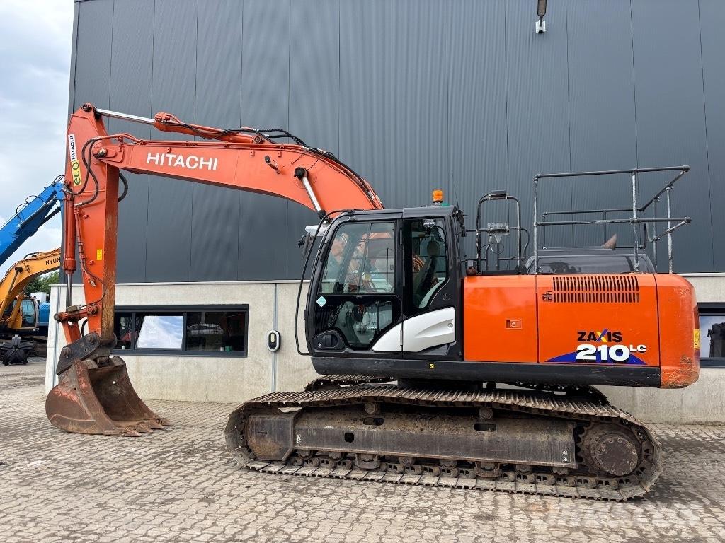 Hitachi ZX 210 LC-6 Гусеничні екскаватори