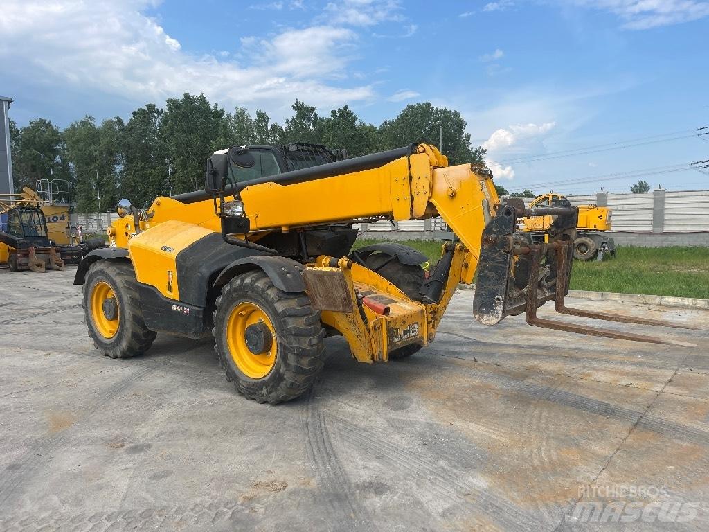 JCB 535-125 Телескопічні навантажувачі