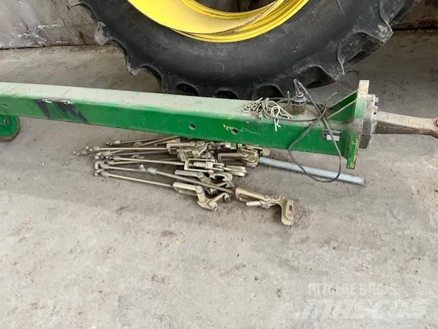 BKT 520/85R46 Колеса