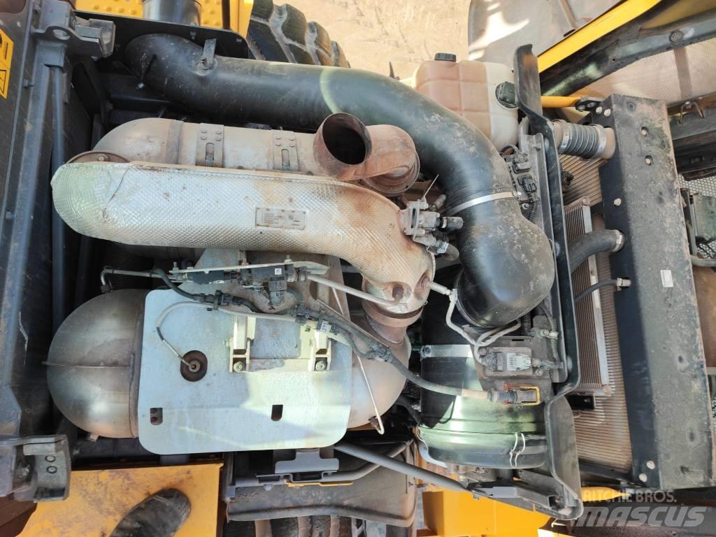 Volvo L 120 H Фронтальні навантажувачі
