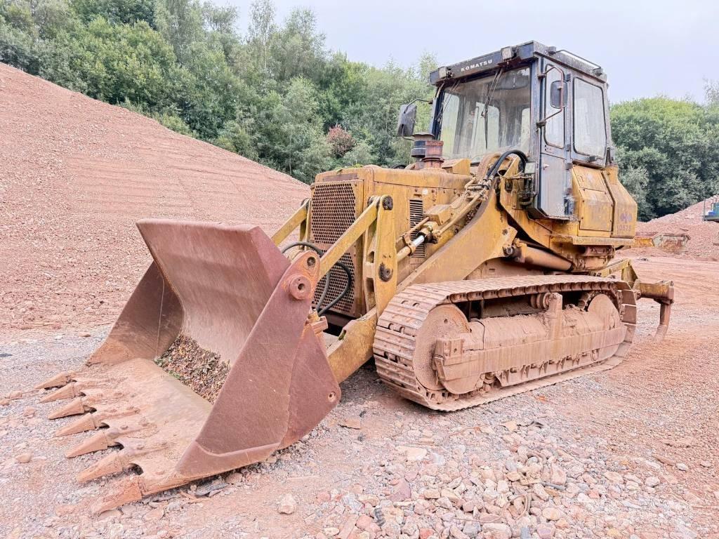 Komatsu D 57 S-1 Гусеничні вантажники