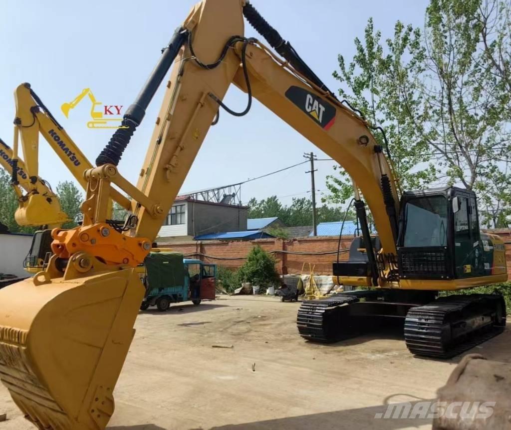 CAT 320d2 Гусеничні екскаватори