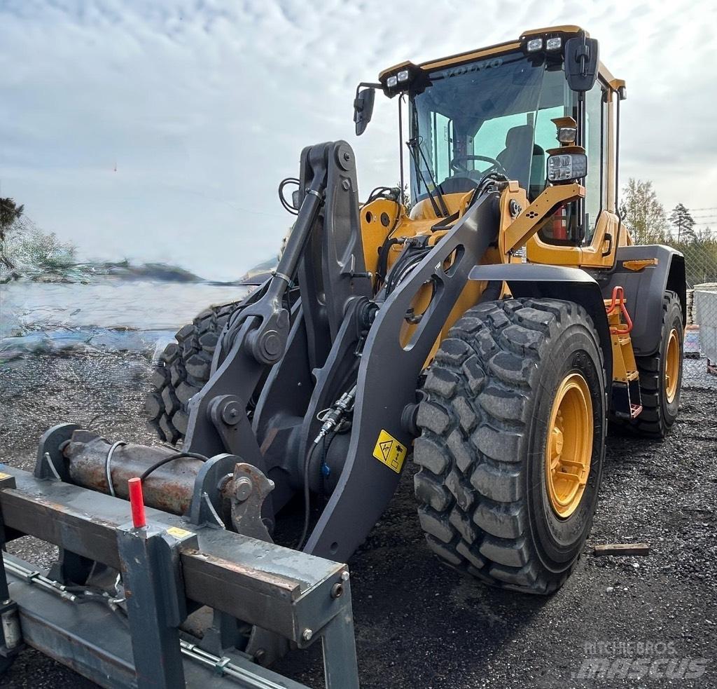 Volvo L 90 H Фронтальні навантажувачі