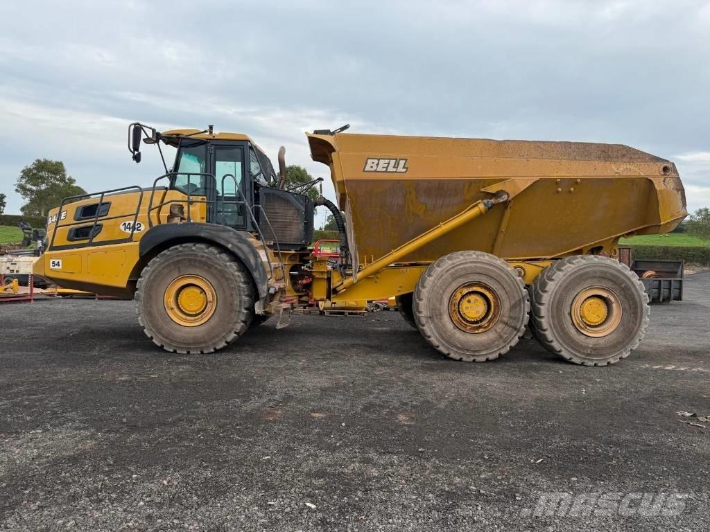 Bell B 45 E Зчленовані самоскиди