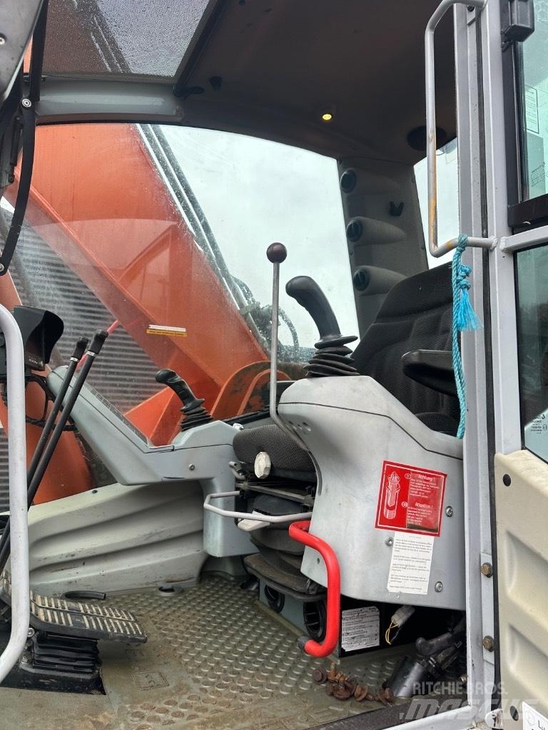Terex TC240 Гусеничні екскаватори