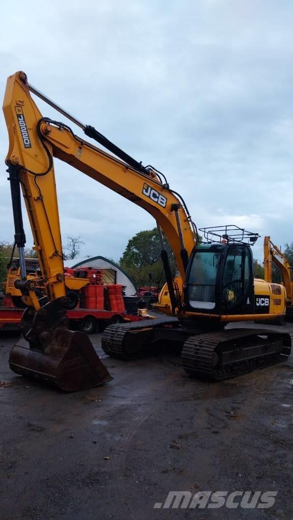 JCB JS 220 LC Гусеничні екскаватори