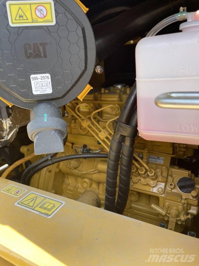 CAT 305.5 Гусеничні екскаватори