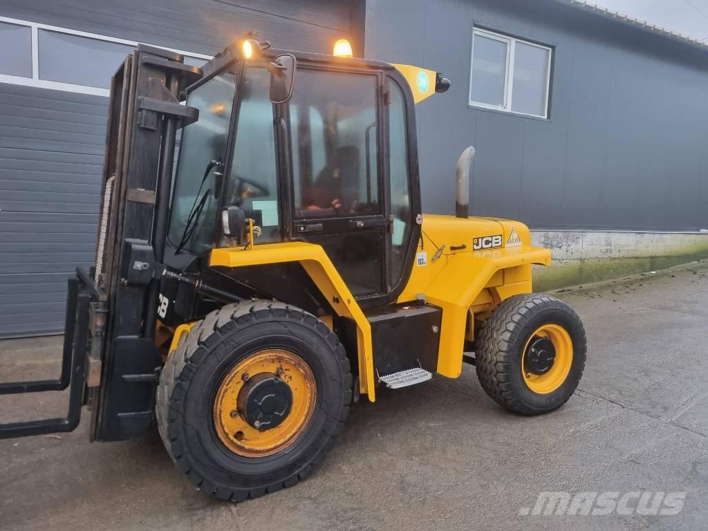 JCB 930 Навантажувачі підвищеної прохідності
