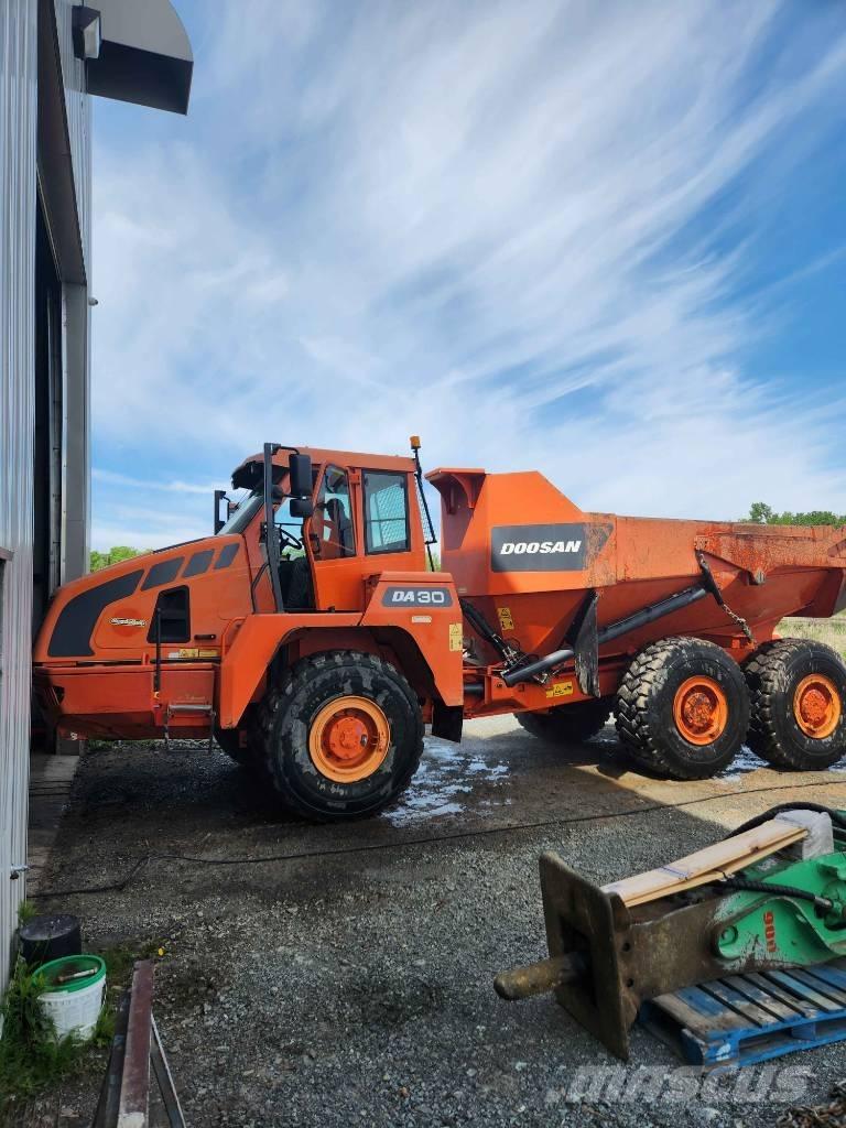 Doosan DA 30 Зчленовані самоскиди
