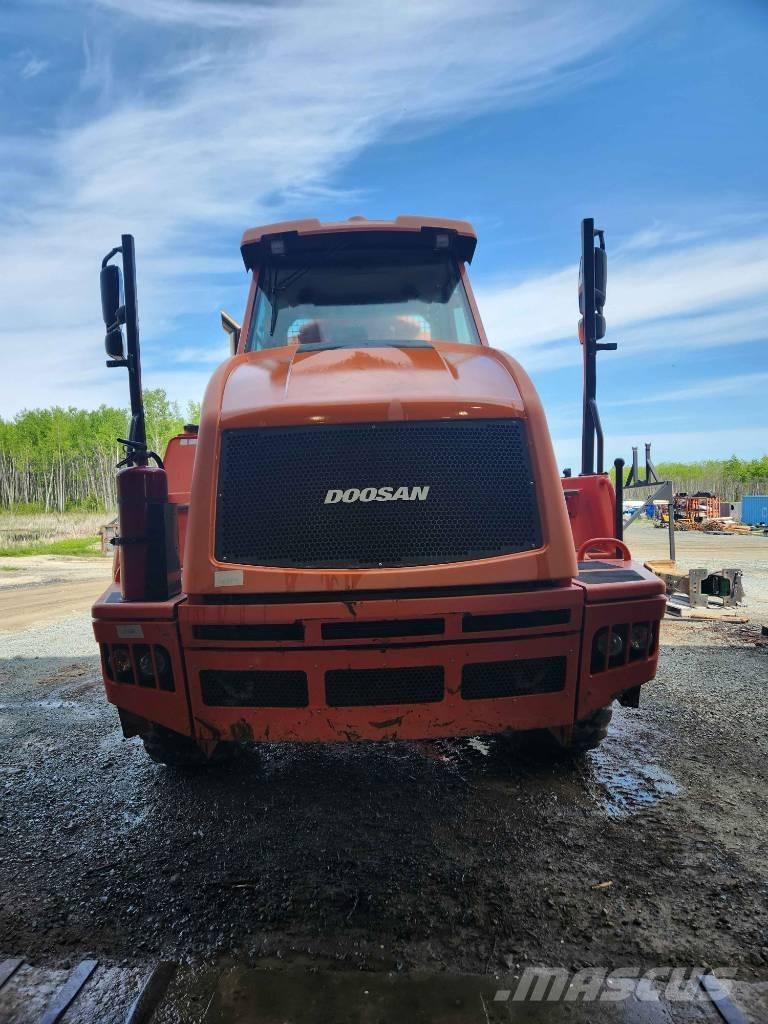 Doosan DA 30 Зчленовані самоскиди