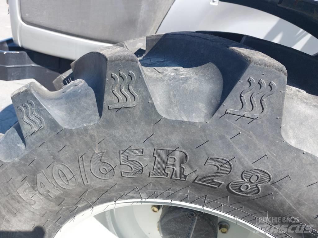 Valtra M 120 E Трактори