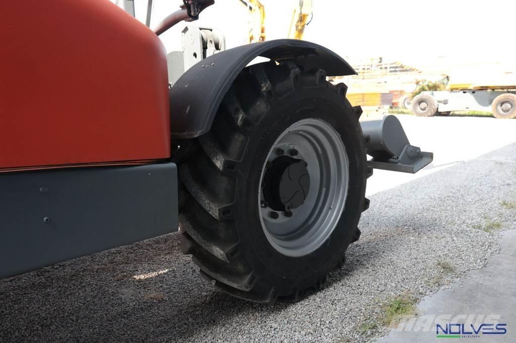JLG 35.13 Телескопічні навантажувачі
