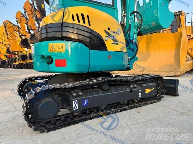 Kubota U 25 Міні-екскаватори < 7т