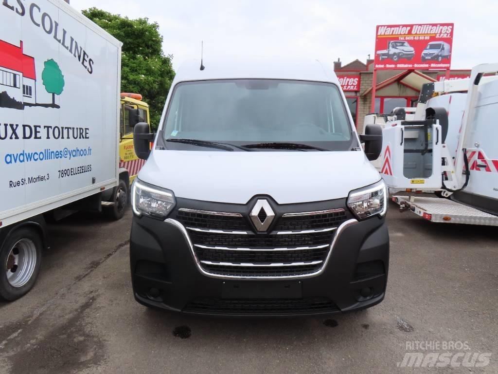 Renault Master Панельні фургони