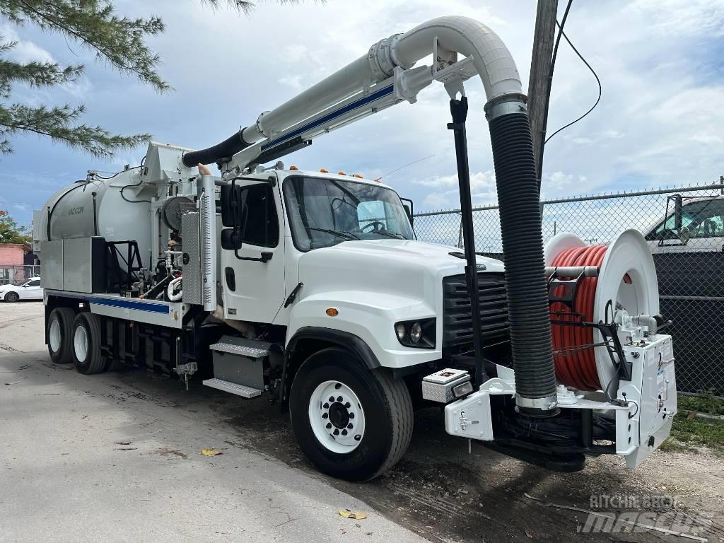 Freightliner 114SD Комбі/Вакуумні вантажівки