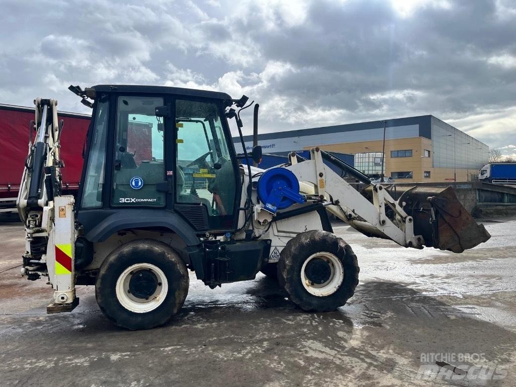 JCB 3CX Compact Екскаватори-навантажувачі