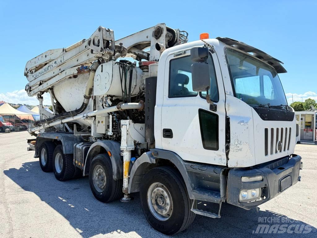 Astra Betonpompa Бетономішалки (Автобетонозмішувачі)