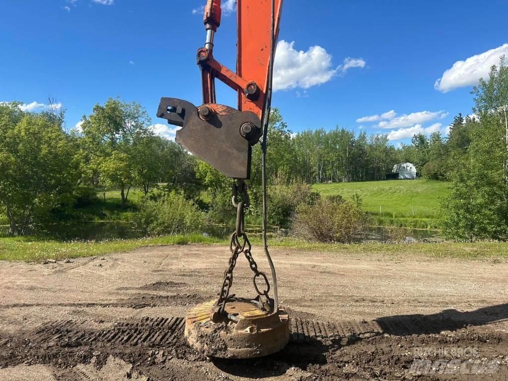 Hitachi ZX 160 LC Екскаватори для знесення споруд