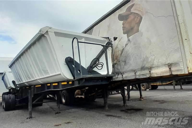 Afrit SIDE TIPPER Інші причепи