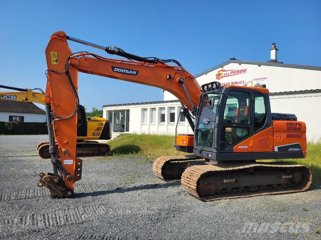 Doosan DX 140 LC-5 Гусеничні екскаватори