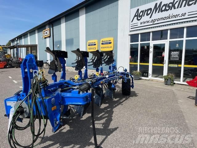 New Holland PHVH 4 Реверсивні плуги