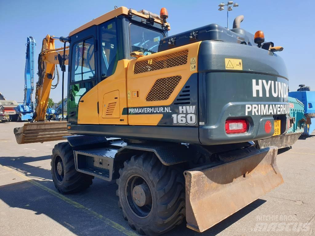 Hyundai HW160 Колісні екскаватори