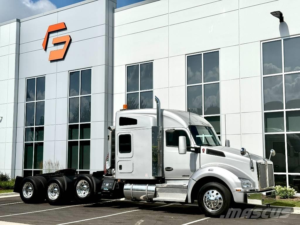 Kenworth T 880 Тягачі