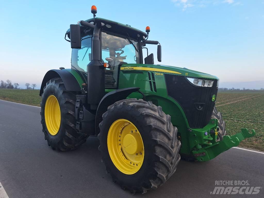 John Deere 7310R Трактори