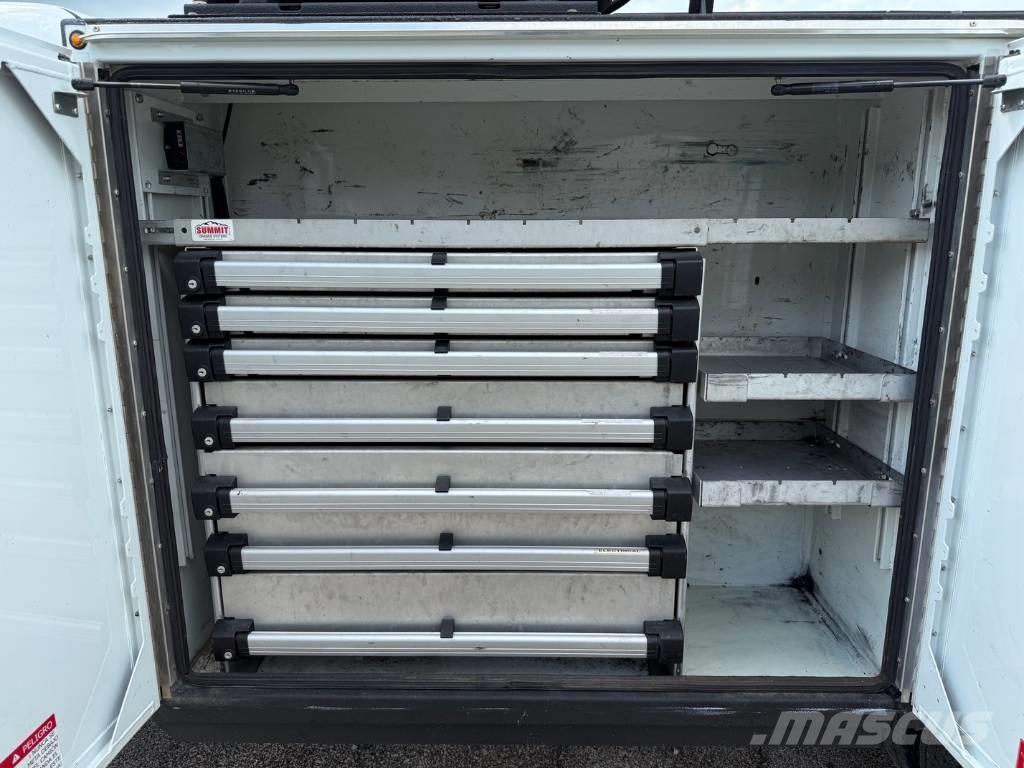 RAM 5500 TRADESMAN Комунальні автомобілі / автомобілі загального призначення