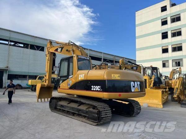 CAT 320 C L Гусеничні екскаватори