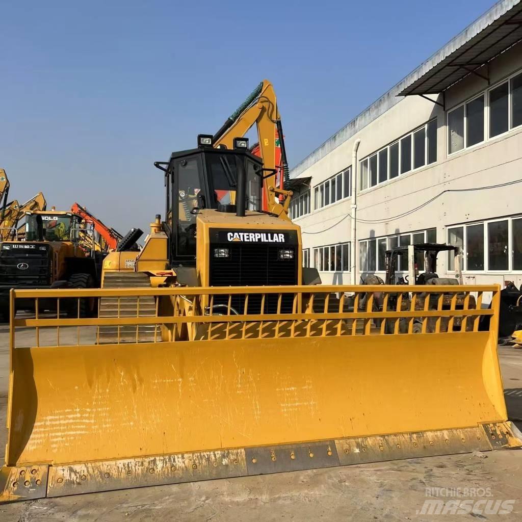 CAT D 8 R Гусеничні бульдозери