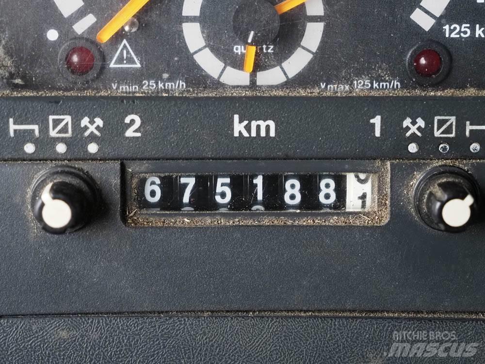 Scania 94 D 260 Фургони