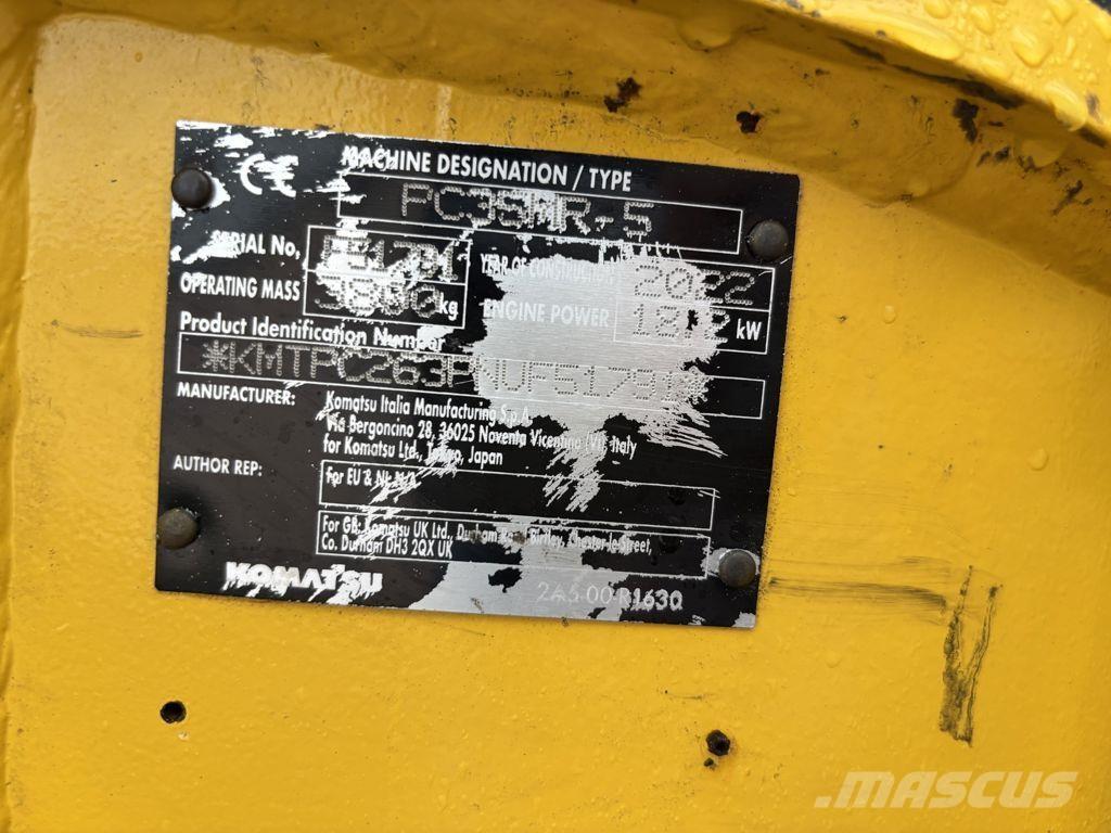 Komatsu PC35 Міні-екскаватори < 7т