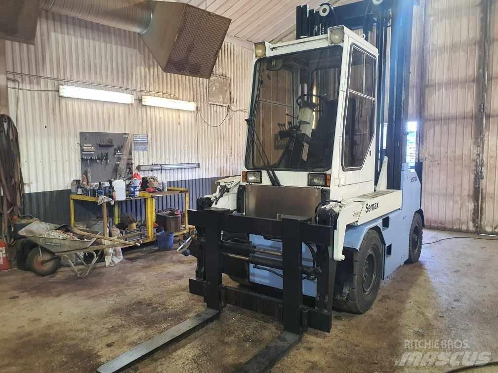 Semax 6000D Дизельні навантажувачі